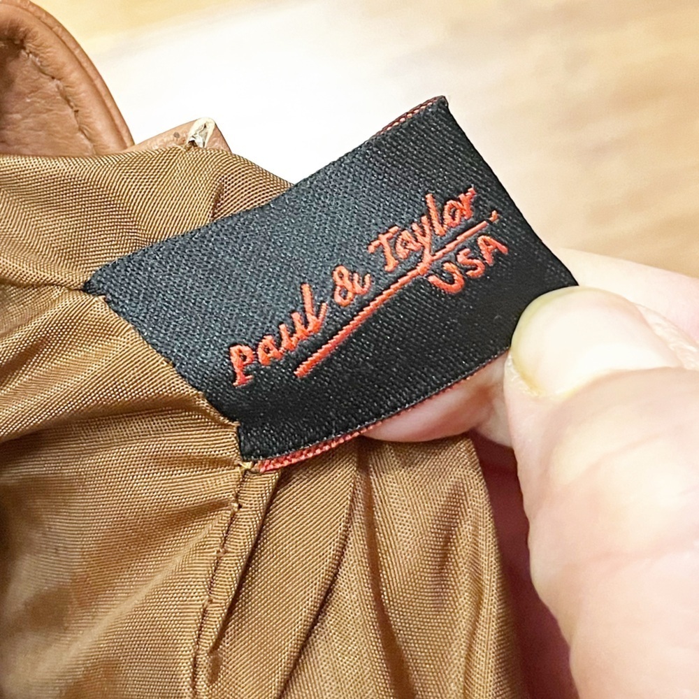 Paul & Taylor USA Caramel Brown Leather Crossbody Bag adjustable strap. Like new - Picture 7 of 12